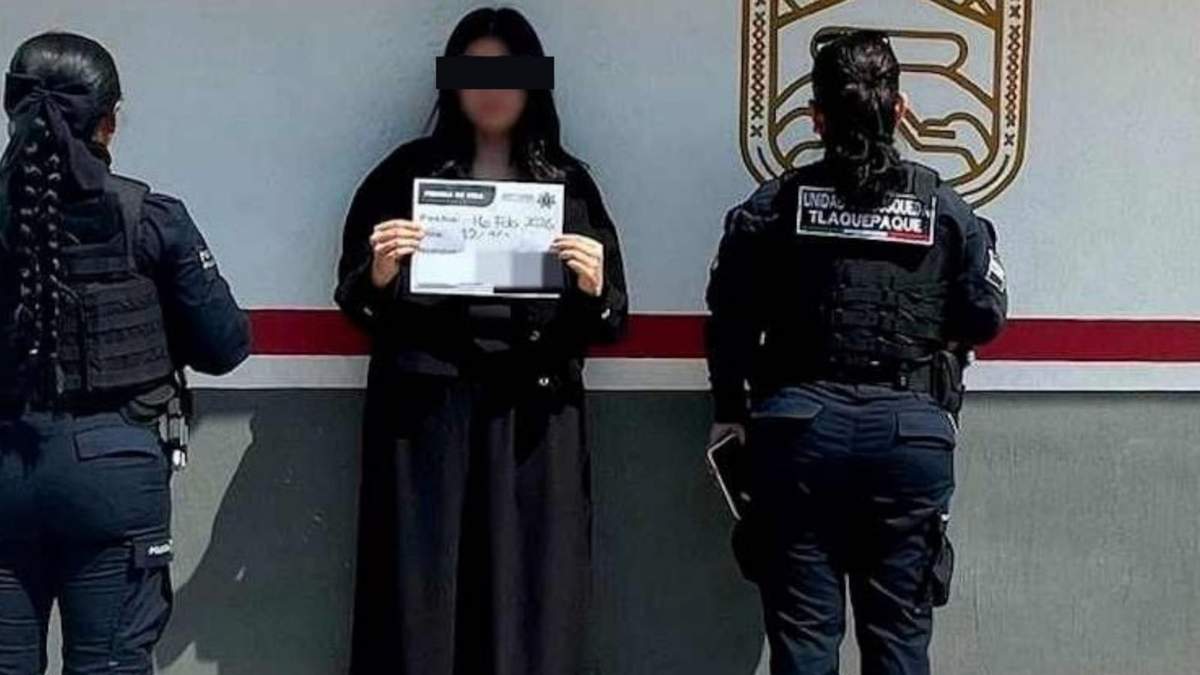 Policías municipales de Tlaquepaque auxiliaron a una joven que viajó desde Zacatecas por un supuesto empleo.