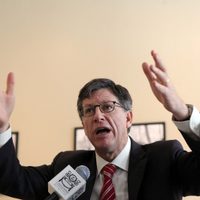 Una "aberración", el plan de López Obrador para desaparecer al INAI: Vivanco