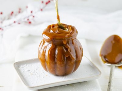 Ganache de caramelo: si no sabes cómo hacer para que te quede perfecto y decorar tus postres esta receta es para vos