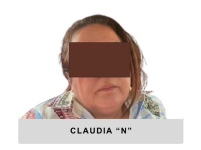 Detienen a maestra acusada de vender plazas en Pemex y Educación por hasta 200 mil pesos