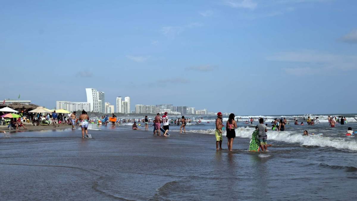 Vacacionistas en Acapulco