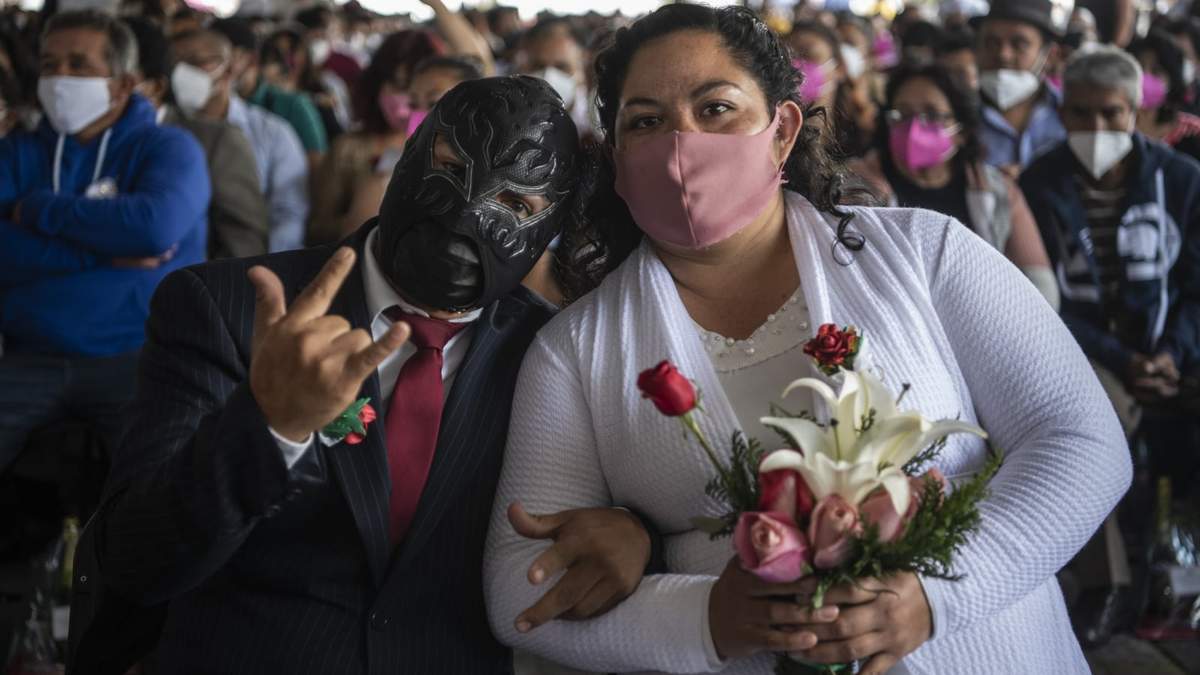 Boda colectiva en Neza
