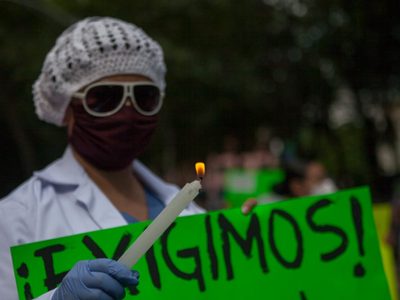 Más de 7 mil trabajadores de la salud han fallecido durante la pandemia: OIT