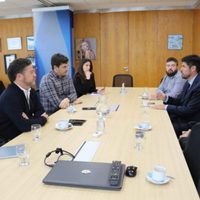 Llevarán internet a 16 barrios populares de la capital neuquina
