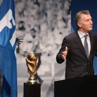 Fuerte polémica por la elección de Mauricio Macri en la FIFA