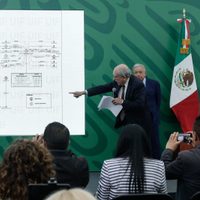 Pablo Gómez vincula al PAN con empresa de García Luna
