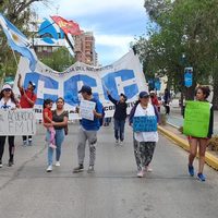 La Corriente Clasista y Combativa marcha para reclamar asistencia al Gobierno