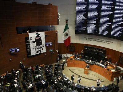 Senado aprueba reformas de inteligencia y seguridad que dan los datos personales a la SSPC