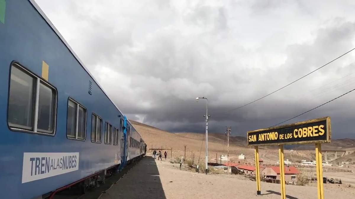 Volvió a circular emblemático tren salteño. Fuente. (Instagram)