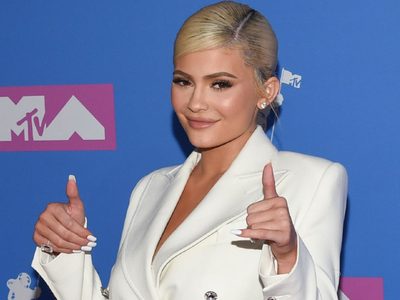 Diva absoluta: Kylie Jenner y un imponente cambio de look para celebrar sus 23 primaveras