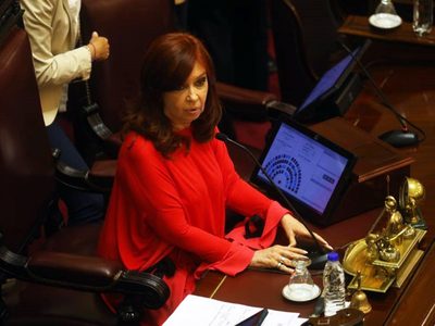 Cristina Kirchner destacó en las redes la primera sesión virtual de la historia