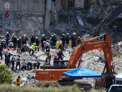Concluye la búsqueda de cuerpos en el edificio colapsado en Miami