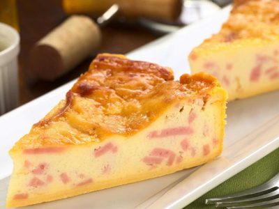 Tarta de jamón y queso sin horno: lista en tiempo récord en una sartén para comer con gusto