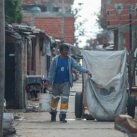 La UCA cuestiona los datos del INDEC sobre pobreza y advierte sobre su magnitud real