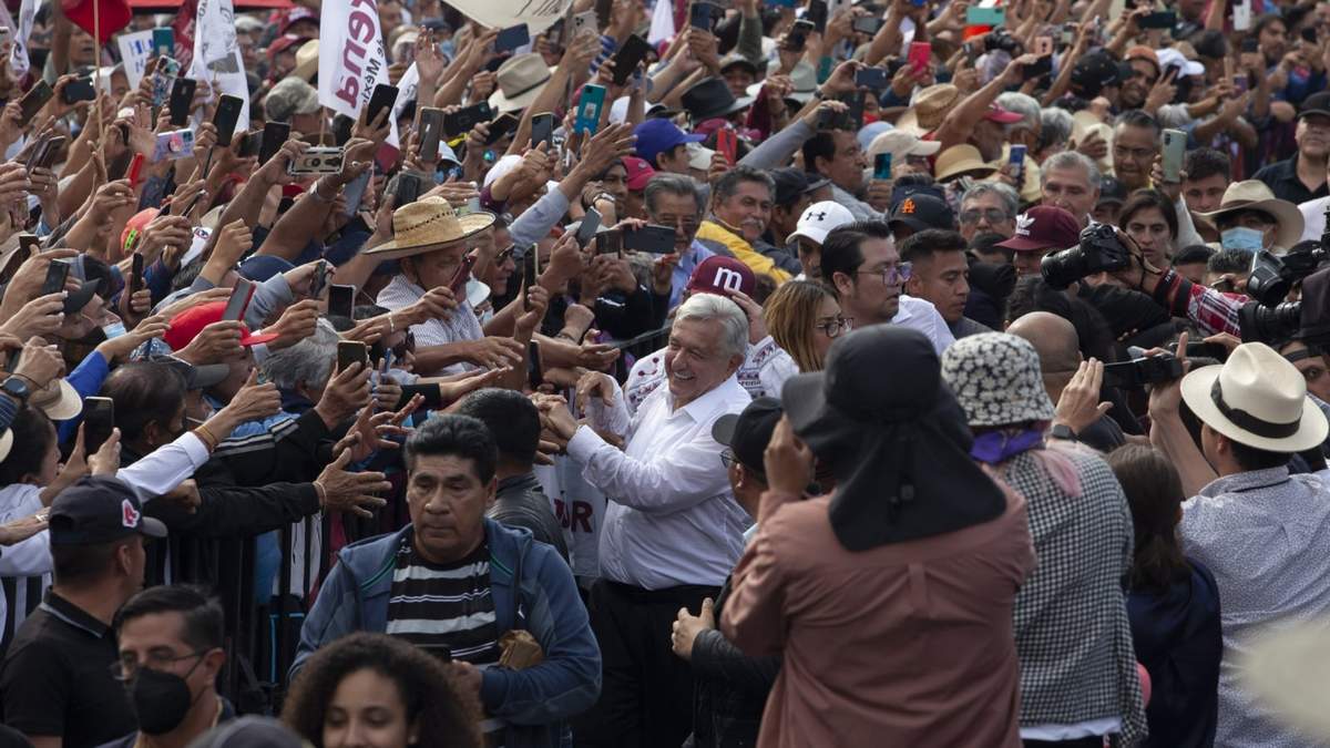 Marcha de López Obrador por su cuarto año de gobierno