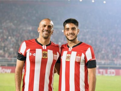 Sigue los caminos de su padre: conocé a Deian, el hijo de Juan Sebastián Verón