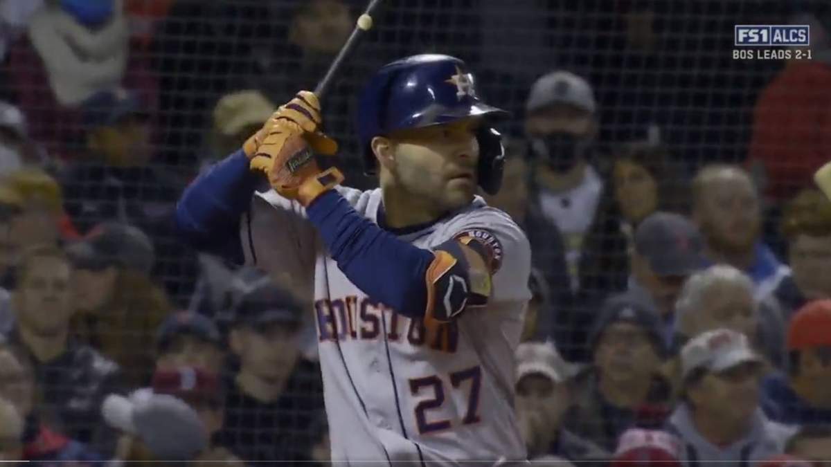 El venezolano José Altuve conectó un jonrón