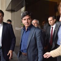 Aportación de diputados para consulta sobre el aeropuerto será voluntaria: Jesús Ramírez