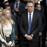 Cayó fuerte la imagen de Adorni y quedó por debajo de Cristina Kirchner