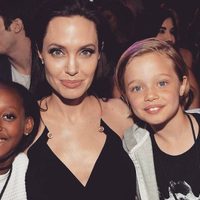 ¡Igual a sus padres! De Shiloh a John: el hijo de Angelina Jolie llegó a la adolescencia ¡Cómo creció!
