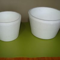 No tires los potes de helado vacíos y creá esta original maceta nórdica para tus plantas