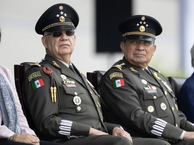 Sheinbaum instruyó subir el sueldo a militares: general Trevilla