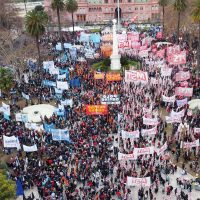El Frente de Izquierda confirmó su participación en la movilización de la CGT y el sindicalismo combativo pide paro general
