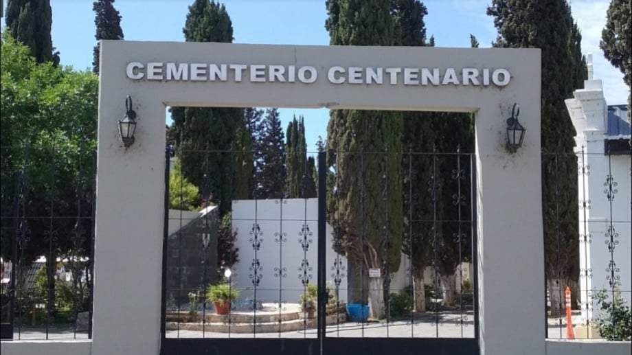 Accidente cerca del cementerio de Centenario