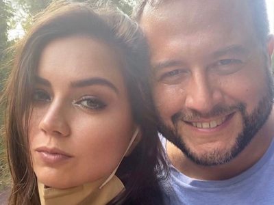 “Dejen a mi familia en paz” exige Carolyn Adams, esposa de José Ramón López Beltrán