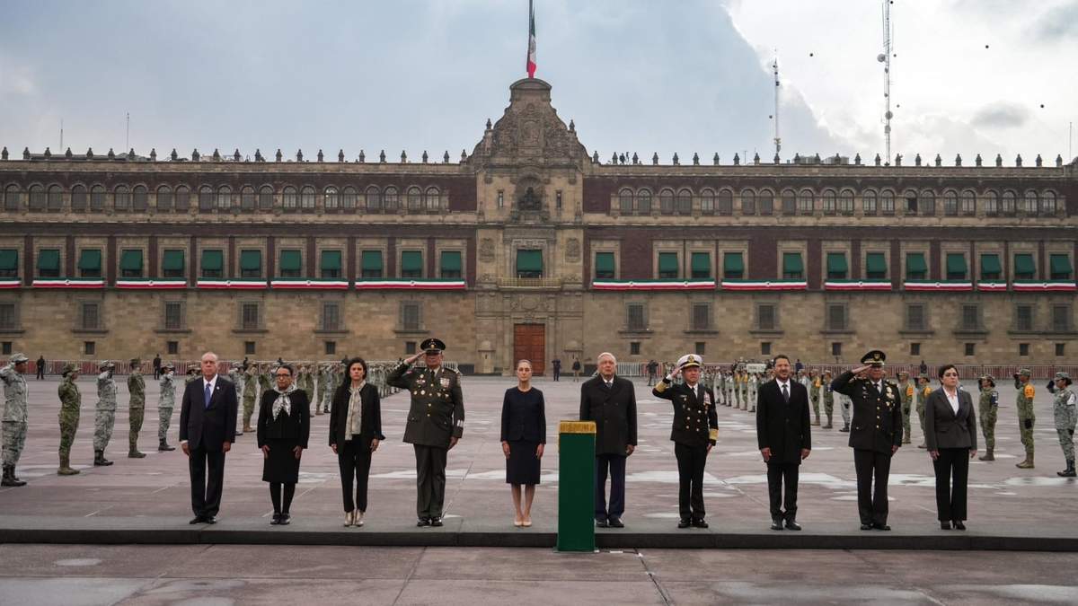 Ceremonia en el Zócalo