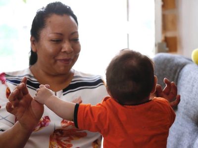 Hogares de corazón, 29 niños que sufrieron abandono han sido recibidos por familias temporales