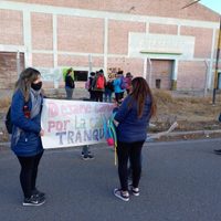 La comunidad del IFD N° 5 de Plottier se movilizó por mayor seguridad para estudiar