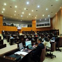 La legislatura de Neuquén aprobó la ley de residencias médicas propuesta por el gobierno