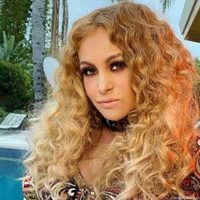 ¡Complicadísima! Paulina Rubio cada vez más lejos de conseguir la tenencia de su hijo