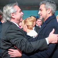 Alberto Fernández llegó a Paraguay: lo recibió el presidente Mario Abdo Benítez