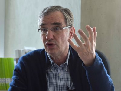 Hay rasgos de autoritarismo en el presidente, afirma José Woldenberg