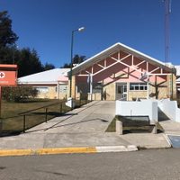 Trabajadores de salud de Villa La Angostura invitan al Defensor del pueblo a recorrer centros sanitarios para comprobar falta de de obras
