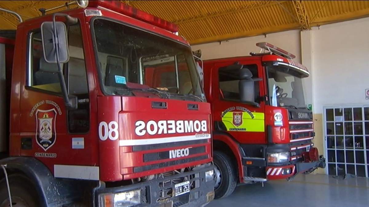 Bomberos Voluntarios de Centenario. Fuente: (Facebook)