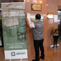 Profeco coloca sellos de suspensión a las funerarias Gayosso y García López