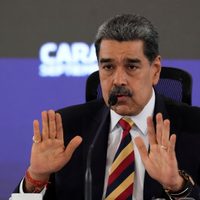 Maduro reta a la gobernadora de Puerto Rico a que lidere una "invasión" a Venezuela