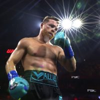 “Una falta de respeto”: el boxeador mexicano que apuntó contra Canelo Álvarez