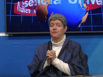 Rectora de la UAQ califica de falsas las denuncias de alumnas contra profesores... luego se disculpa