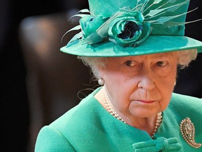 "Lucha por su vida": llora la Reina Isabel y reza todo el Reino Unido