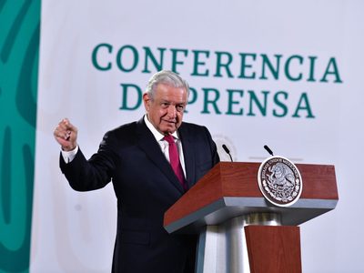 AMLO dice que EU no ha dado respuesta sobre MCCI... pero Ebrard había asegurado que sí