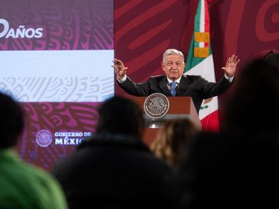 Estos fueron los principales temas de la conferencia mañanera de AMLO del 21 de noviembre (Video)