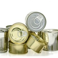 No tires las latas de dulce y creá este original organizador vintage para tu cocina