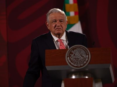 AMLO revira a Calderón por críticas a su estrategia de seguridad: “debería estar calladito”