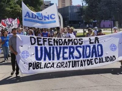 Docentes universitarios harán un paro de 72 horas entre el 12 y 15 de noviembre