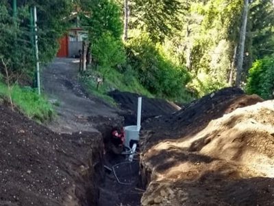 Gran avance en la obra de saneamiento que se realiza actualmente en Villa La Angostura
