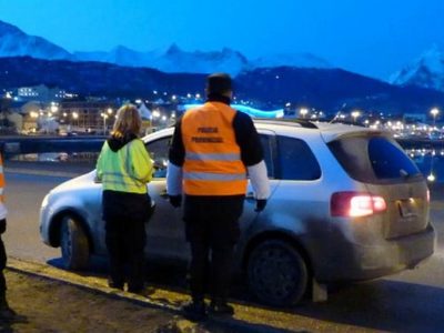 La insólita medida de la policía de Ushuaia para "marcar" a los infractores de tránsito